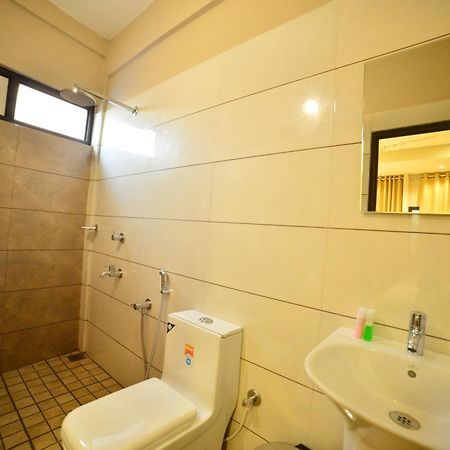 Hotel Priya كوتاكال المظهر الخارجي الصورة